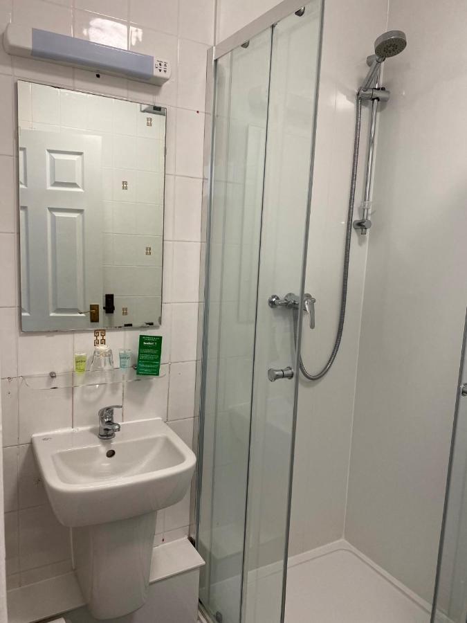 Single Room,1601675440:JPEG