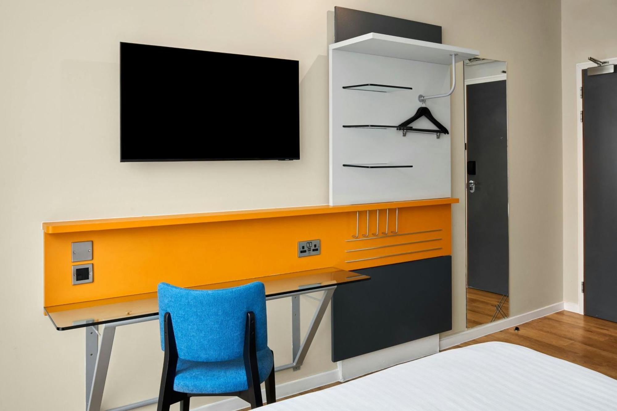 Efficient Double Room