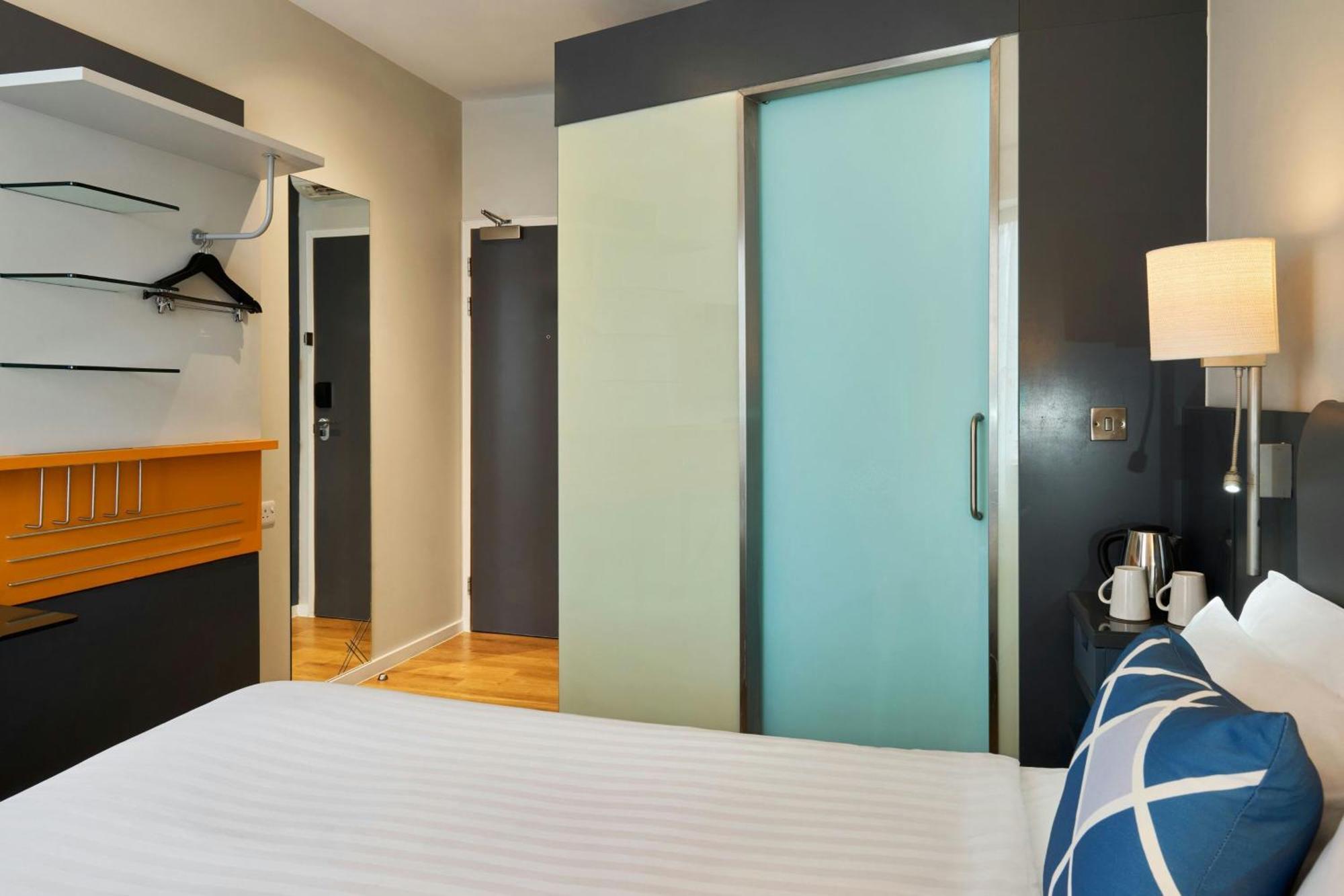 Efficient Double Room