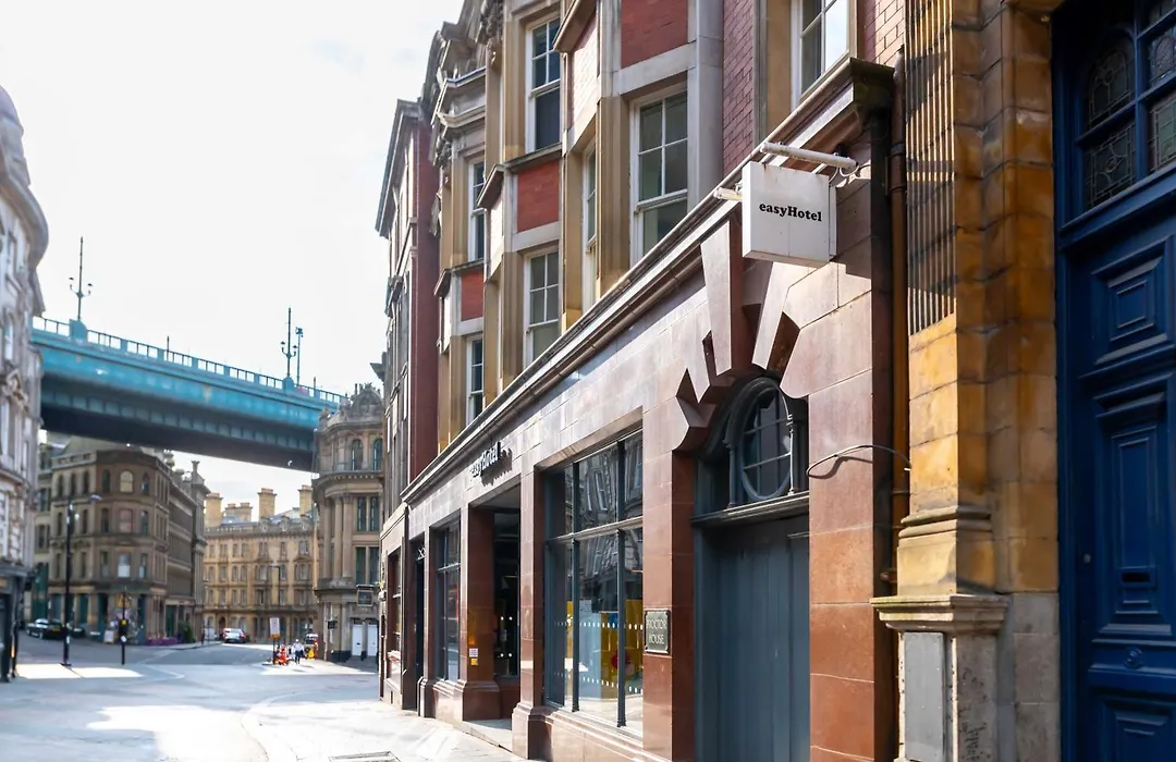 Easyhotel Newcastle-1