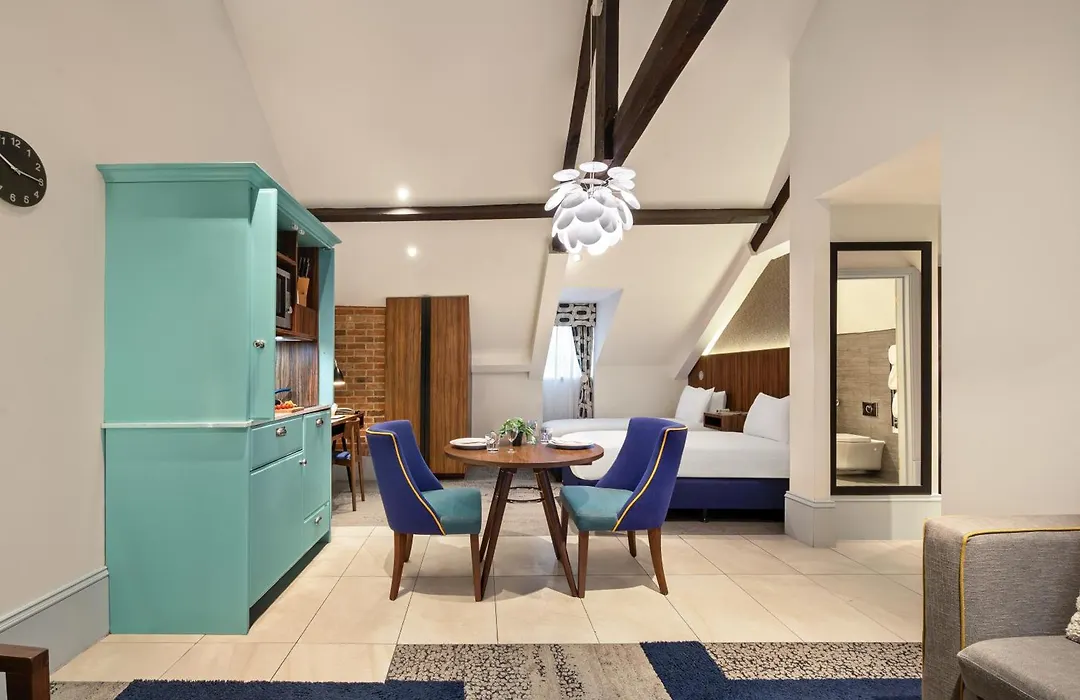 91 Aparthotel Jesmond Road-1