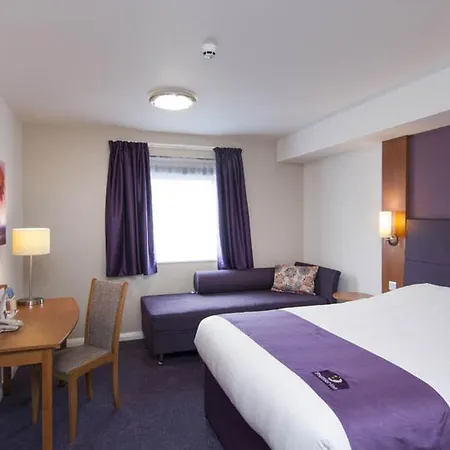 Premier Inn Newcastle City Centre Millennium Bridge-3